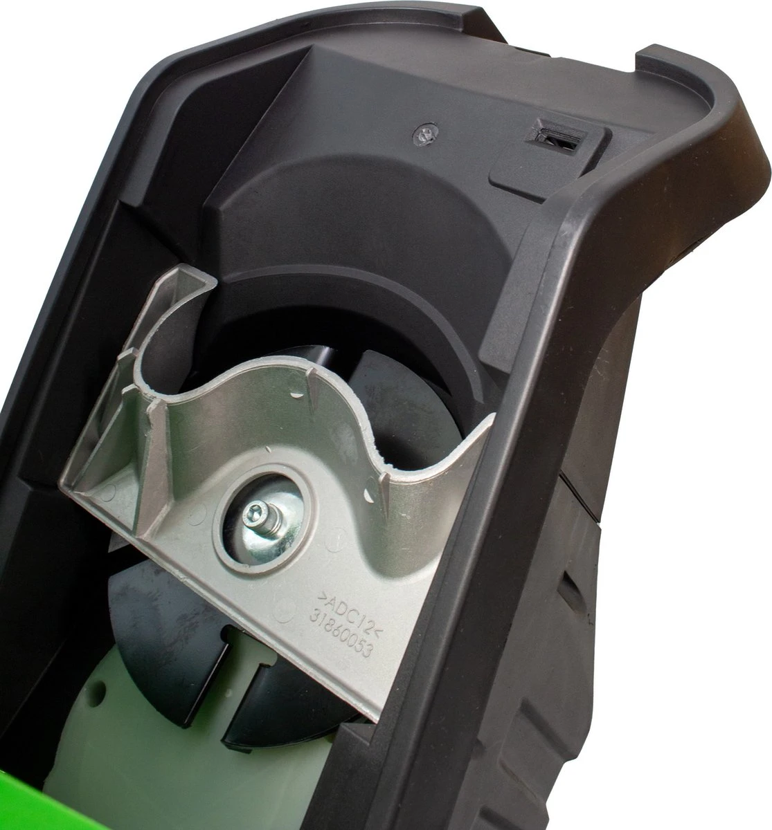 Profeco Stille Hakselaar 2000W - Tuinhakselaar - Versnipperaar Voor 45mm Takdikte - Incl. 50 Liter Opvangzak En Veilige Duwstok 12 Profeco Stille Hakselaar 2000W - Tuinhakselaar - Versnipperaar Voor 45mm Takdikte - Incl. 50 Liter Opvangzak En Veilige Duwstok - Image 12