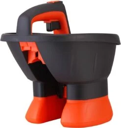 FUXTEC Strooier - Universele Handstrooier - Zoutstrooier - Kunstmeststrooier - Werkt Op Batterijen (geleverd Zonder Batterij) - FX-US270 -Best Garden Tools Store 1131x1200 1