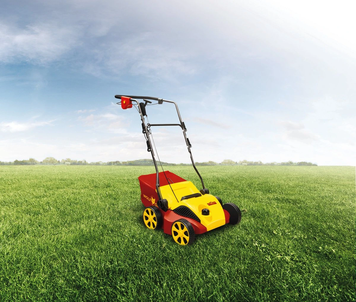 WOLF-Garten Elektrische Verticuteermachine VA 378 E - Werkbreedte 37 Cm - Opvangzak 50 L - 1800 W Motor - Moshark - Verticuteren - Opvangen 4 WOLF-Garten Elektrische Verticuteermachine VA 378 E - Werkbreedte 37 Cm - Opvangzak 50 L - 1800 W Motor - Moshark - Verticuteren - Opvangen - Image 4