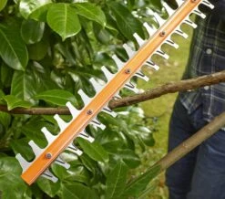 Black & Decker BLACK+DECKER BEHT251-QS Heggenschaar - 450W - 50cm - Gesnoerd 7 Black & Decker BLACK+DECKER BEHT251-QS Heggenschaar - 450W - 50cm - Gesnoerd -Best Garden Tools Store 1200x1060