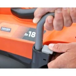 Black & Decker BLACK+DECKER BCMW3318N-XJ Grasmaaier - 18V - 33cm - Excl. Accu & Lader -Best Garden Tools Store 1200x1200 260