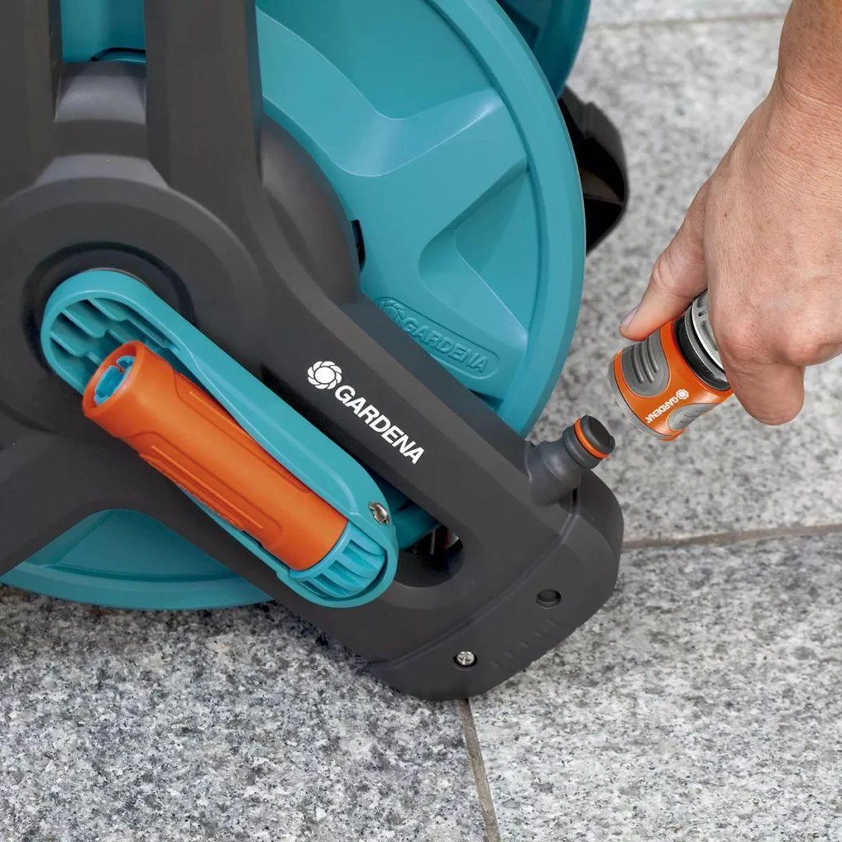 GARDENA Classic Slanghouder 50 - Geschikt Voor 50 M Ø13 Mm / 40 M Ø15 Mm / 30 M Ø19 Mm Slang 5 GARDENA Classic Slanghouder 50 - Geschikt Voor 50 M Ø13 Mm / 40 M Ø15 Mm / 30 M Ø19 Mm Slang - Image 5