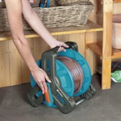 GARDENA Classic Slanghouder 50 - Geschikt Voor 50 M Ø13 Mm / 40 M Ø15 Mm / 30 M Ø19 Mm Slang 18 GARDENA Classic Slanghouder 50 - Geschikt Voor 50 M Ø13 Mm / 40 M Ø15 Mm / 30 M Ø19 Mm Slang -Best Garden Tools Store 1200x1200 813