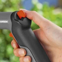 GARDENA - Classic Reinigingspistool - Spuitpistool - Traploos Instelbaar -Best Garden Tools Store 1200x1200 955