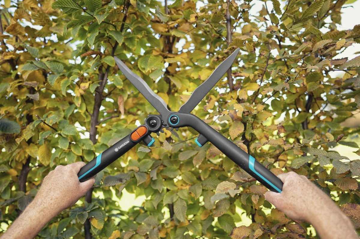 GARDENA - 2 In 1 EnergyCut Heggenschaar - 2.5x Meer Kracht - Totale Lengte 60 Cm 8 GARDENA - 2 In 1 EnergyCut Heggenschaar - 2.5x Meer Kracht - Totale Lengte 60 Cm - Image 8