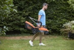 Black & Decker BLACK+DECKER BCMW3318L2-QW Grasmaaier - 18V - 33cm - Incl. 2 Accu's En Lader -Best Garden Tools Store 1200x800 116