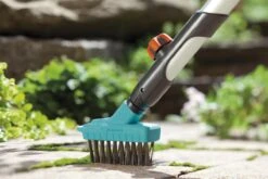 GARDENA Combisysteem Voegenborstel M Metaal - Aanbevolen Steellengte 130 /150 Cm -Best Garden Tools Store 1200x800 170