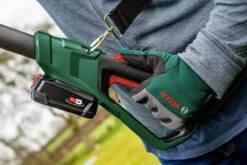 Bosch UniversalHedgePole 18 Heggenschaar Op Steel - Met 18 V Accu En Lader -Best Garden Tools Store 1200x800 356