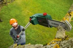 Bosch UniversalHedgePole 18 Heggenschaar Op Steel - Met 18 V Accu En Lader -Best Garden Tools Store 1200x800 358