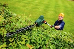 Bosch UniversalHedgePole 18 Heggenschaar Op Steel - Met 18 V Accu En Lader -Best Garden Tools Store 1200x800 359