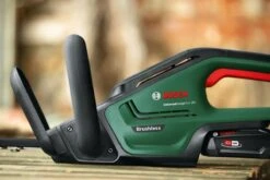 Bosch UniversalHedgeCut 18-55 Heggenschaar - Zonder 18V Accu En Oplader -Best Garden Tools Store 1200x800 373