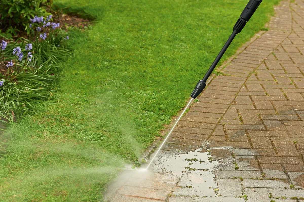 Bosch Universal Aquatak 135 Hogedrukreiniger - Op Snoer - 1900 W - 135 Bar 17 Bosch Universal Aquatak 135 Hogedrukreiniger - Op Snoer - 1900 W - 135 Bar - Image 17