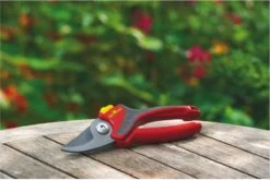 WOLF-Garten Snoeischaar "Comfort Plus" RR 2500 - Max. Knipdiameter 22 Mm - Links- En Rechtshandige - Softinleg Handgreep - Snijhoek 30° -Best Garden Tools Store 1200x804 4