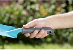 GARDENA 08950-35 Tuinschepje -Best Garden Tools Store 1200x815 3