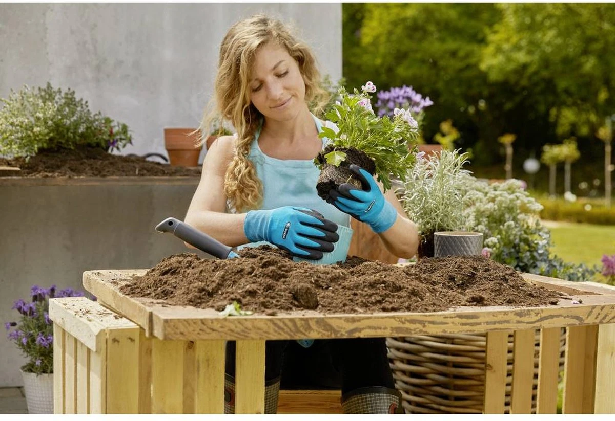 Gardena Plant- En Bodem Handschoen - Maat: M 10 Gardena Plant- En Bodem Handschoen - Maat: M - Image 10