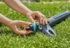 GARDENA - Zwenksproeier AquaZoom S - Tuinsproeier - 9 Tot 150 M² 22 GARDENA - Zwenksproeier AquaZoom S - Tuinsproeier - 9 Tot 150 M² -Best Garden Tools Store 1200x829 2