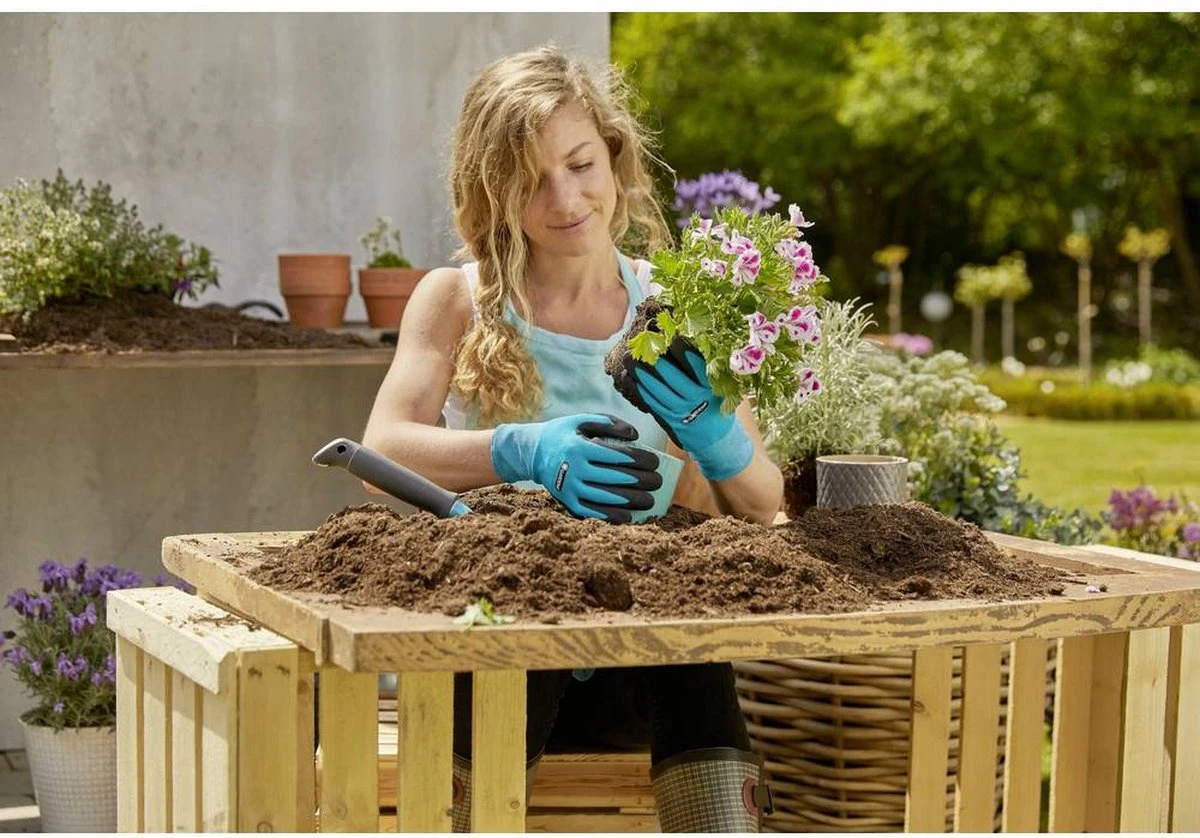 Gardena Plant- En Bodem Handschoen - Maat: M 3 Gardena Plant- En Bodem Handschoen - Maat: M - Image 3