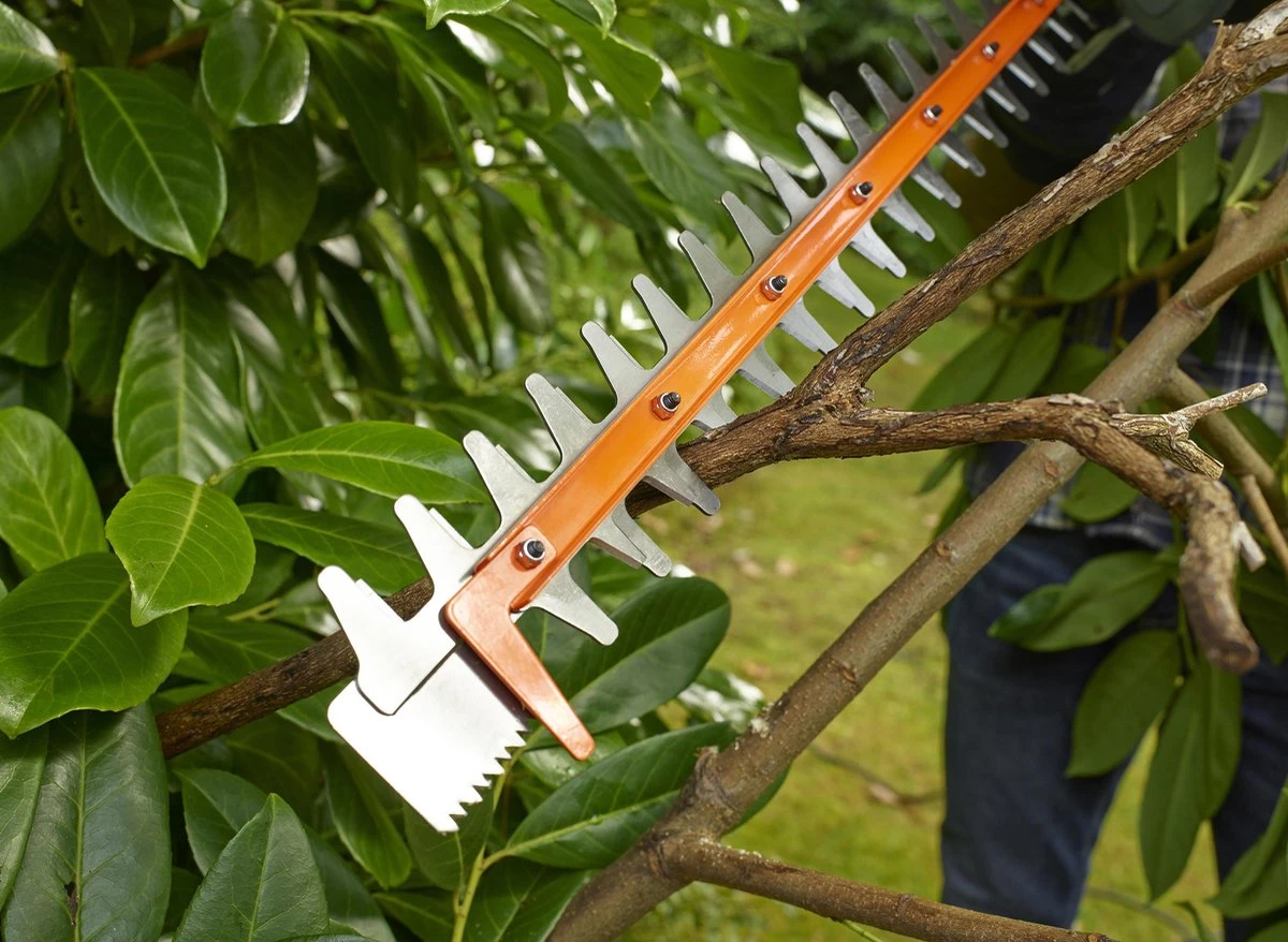 Black & Decker BLACK+DECKER BEHTS451-QS Heggenschaar - 550W - 60cm - Gesnoerd 4 Black & Decker BLACK+DECKER BEHTS451-QS Heggenschaar - 550W - 60cm - Gesnoerd - Image 4