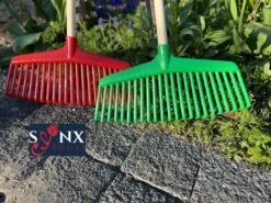 Synx Tools Gazonhark Bladhark 23 Tanden Hark - Harken - Grashark- Gazon - Kunststof Blauw/groen -Met Steel 120cm 7 Synx Tools Gazonhark Bladhark 23 Tanden Hark - Harken - Grashark- Gazon - Kunststof Blauw/groen -Met Steel 120cm -Best Garden Tools Store 1200x899 15