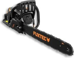 FUXTEC Kettingzaag Benzine - 61,5cc 2-takt - 51cm / 20 Inch Zwaardlengte - Incl. Zaagblad & Ketting - FX-KS262 - Black Edition -Best Garden Tools Store 1200x934 3