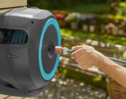 GARDENA - Wandslangbox RollUp M - 20m Slang - 11 Diameter -Best Garden Tools Store 1200x944 3