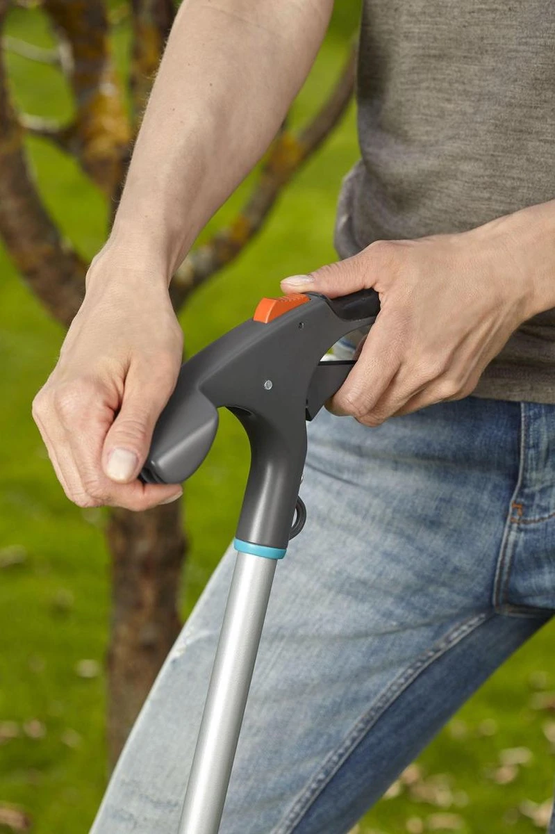 GARDENA Comfort Grasschaar - Op Steel 8 GARDENA Comfort Grasschaar - Op Steel - Image 8