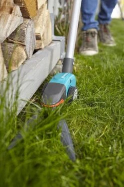 GARDENA Comfort Grasschaar - Op Steel 21 GARDENA Comfort Grasschaar - Op Steel -Best Garden Tools Store 799x1200 82