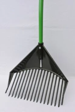 Golden Gark Multihark - Voor Harken, Scheppen En Zeven - Per Stuk – Groen 9 Golden Gark Multihark - Voor Harken, Scheppen En Zeven - Per Stuk – Groen -Best Garden Tools Store 803x1200