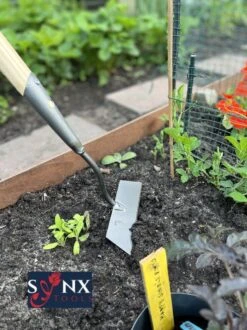 Synx Tools Rechte Schoffel 16cm Gesmeed - Schoffels / Onkruidverwijderaar - Schoffel Met Steel - 170 Cm Steel Met Hilt - Hark - Onkruidbestrijding -Best Garden Tools Store 899x1200 8